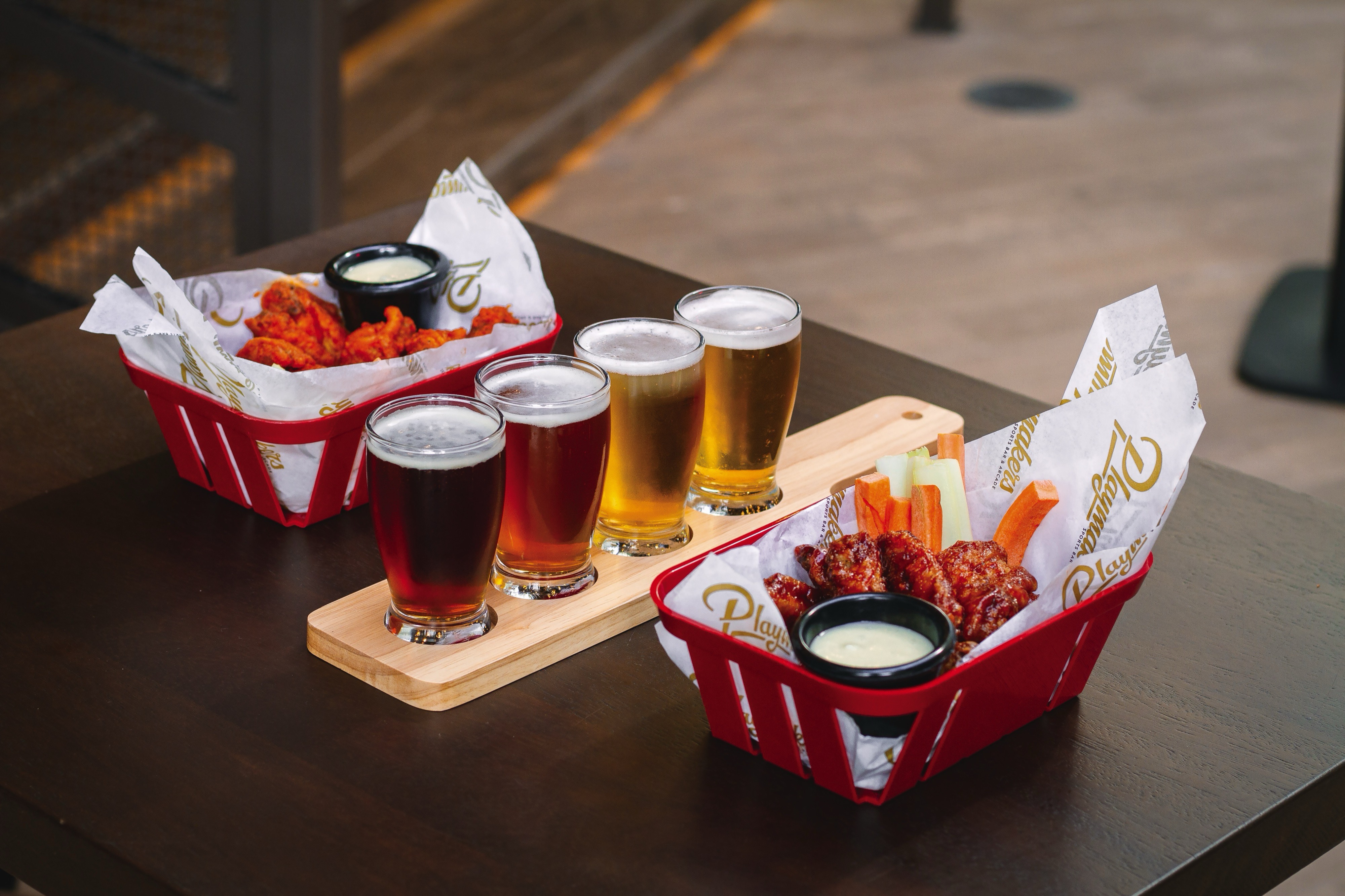 Symphony of the Seas - Playmakers℠ Sports Bar & Arcade